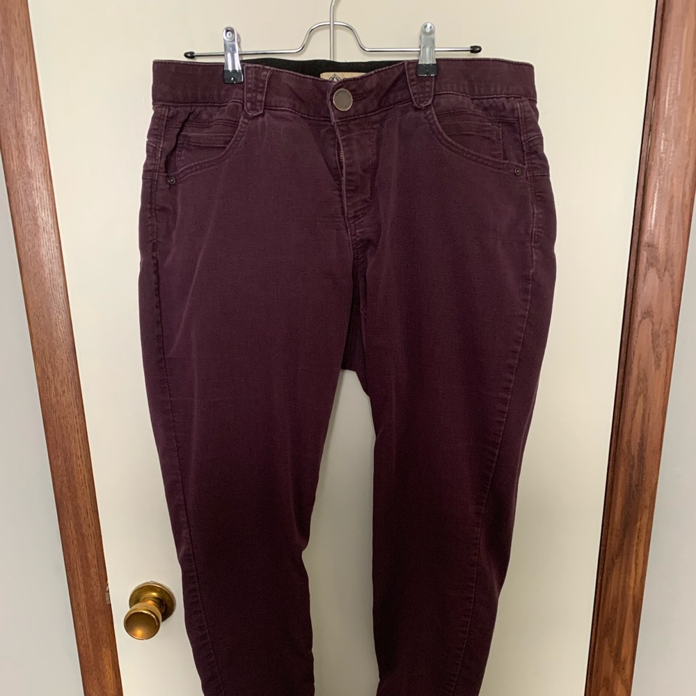 Maroon skinny jeans